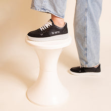 Charger l'image dans la galerie, Basket Evan noire "Tu seras Mon Futur à présent" x ME.LAND